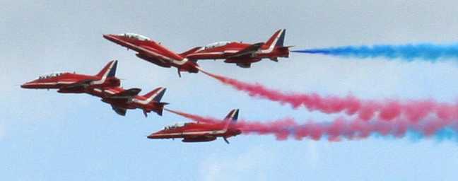 Red Arrows Eastbourne International Airshow  2005 Nelson Kruschandl