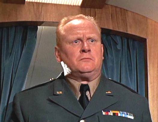 Gert Frbe as Auric Goldfinger - James Bond