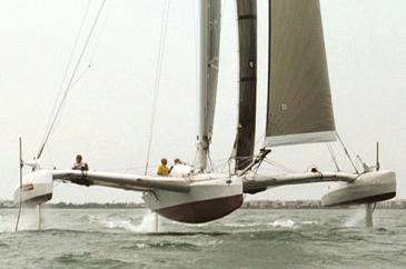 Flying boat - trimaran hydrofoil racer