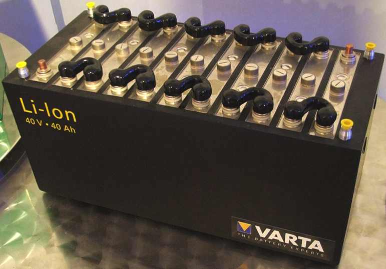 Varta 40 volt 40 amp hour litium ion battery pack